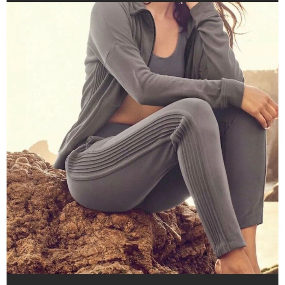 ATHLETA Gray Serenity Casual Pants